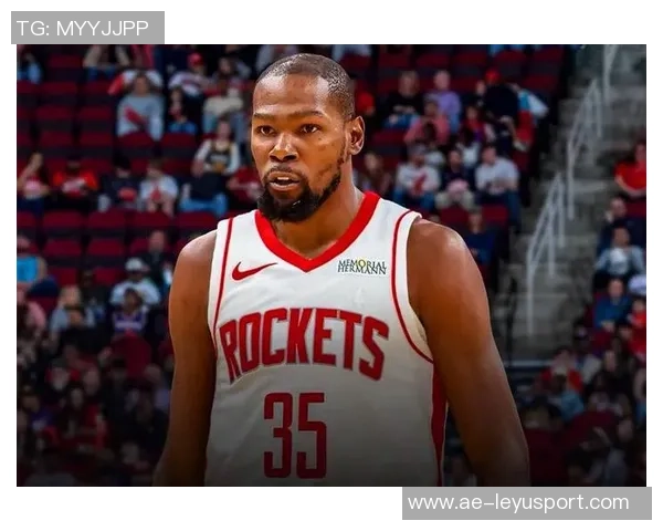 中距离命中率排行榜揭晓莺歌领衔东契奇紧随其后布克杜兰特SGA表现不俗