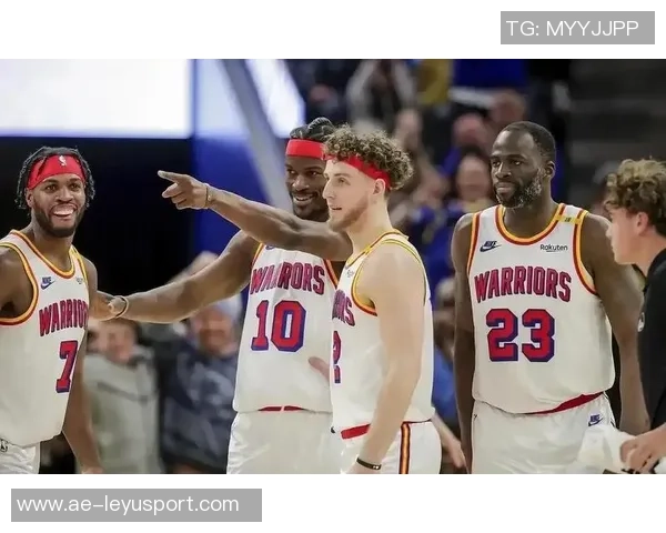 雄鹿宣布裁掉泰勒史密斯上赛季表现平平场均仅得29分11板 雄鹿宣布裁掉泰勒史密斯上赛季表现平平场均仅得29分11板