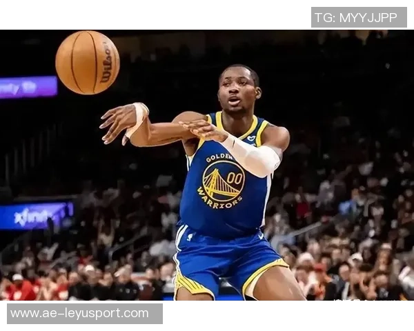 库里谈库明加表现:适度分析更有利于球员成长与团队发展 库里谈库明加表现:适度分析更有利于球员成长与团队发展